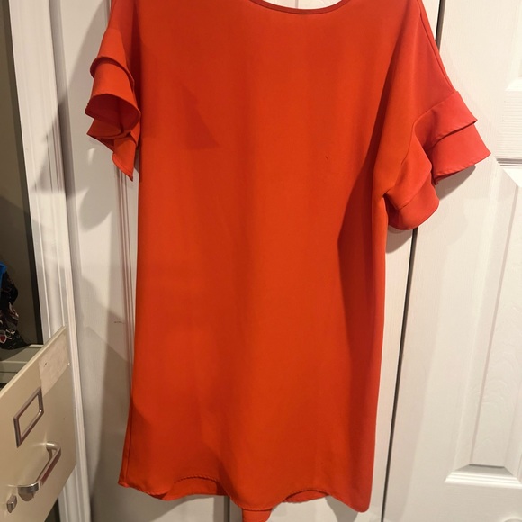 Red T-Shirt Dress , Decorative sleeves - Picture 2 of 2